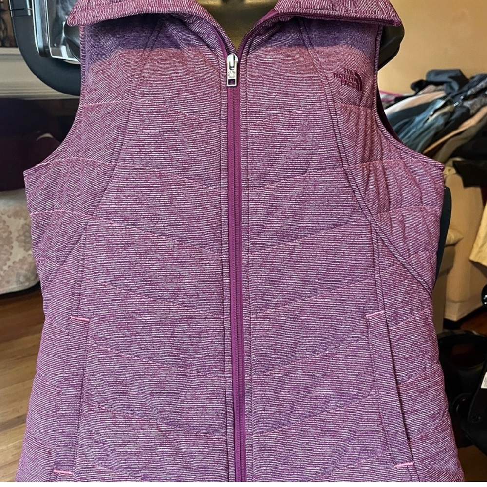North face vest